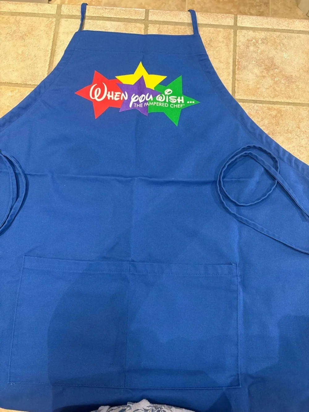 The Pampered Chef “When You Wish” Disney apron - Picture 1 of 1